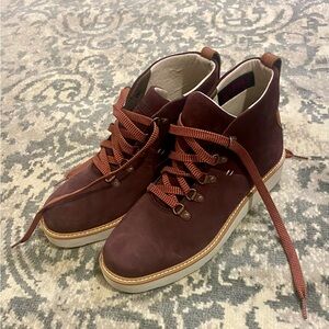 Kodiak Sauveir Alpine Boots in Burgundy Women’s Size 9